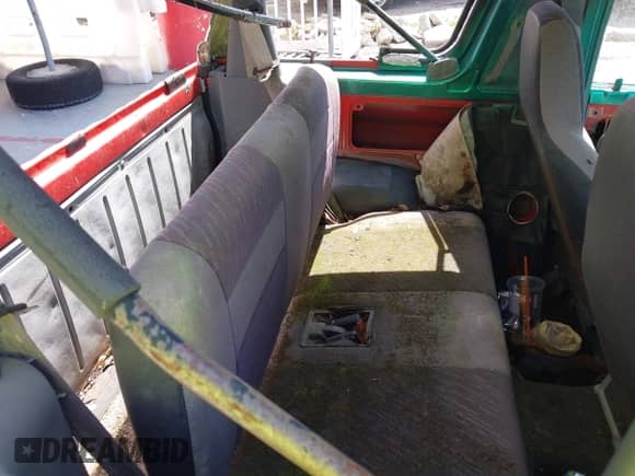 1995 Chevrolet Tracker с VIN 2CNBJ1869S6911342, выставлен на аукционе IAAI как лот 42265392 с пробегом 121 944 миль миль и . История ставок и продаж доступна на DreamBid. Изображение 8.