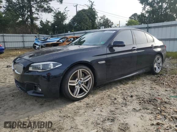 2014 BMW 5 Series 550i xDrive z VIN WBAKP9C51ED693450, wystawiony jako Copart lot #81433235 z przebiegiem 104 643 mil mil oraz Szkoda całkowita • Salvage title. Historia ofert i sprzedaży dostępna na DreamBid. Obrazek 1.