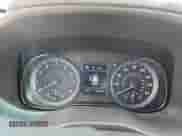 2021 Hyundai Kona SE z VIN KM8K1CAA7MU634205, wystawiony jako Copart lot #71659585 z przebiegiem 97 547 mil mil oraz Szkoda całkowita • Salvage title. Historia ofert i sprzedaży dostępna na DreamBid. Obrazek 9.