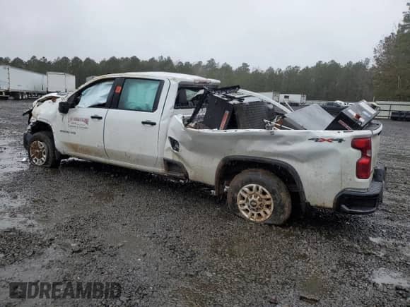 2024 Chevrolet Silverado 2500HD Work Truck with VIN 1GC4YLE74RF388670, listed as a Copart auction lot 42791515 with Not provided miles and Salvage title. Bid and sale history available at DreamBid. Image 2.