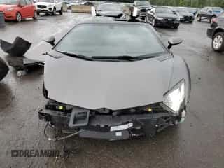 2014 Lamborghini Aventador with VIN ZHWUR1ZD6ELA03035, listed as a Copart auction lot 66784084 with 23,771 mi miles and Salvage title. Bid and sale history available at DreamBid. Image 5.