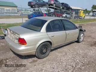 1998 Saturn SL с VIN 1G8ZJ5270WZ203979, выставлен на аукционе IAAI как лот 43135380 с пробегом 212 673 миль миль и . История ставок и продаж доступна на DreamBid. Изображение 4.
