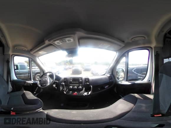 2021 Ram ProMaster Cargo с VIN 3C6LRVDG8ME565494, выставлен на аукционе IAAI как лот 42941075 с пробегом Не указан миль и . История ставок и продаж доступна на DreamBid. Изображение 18.