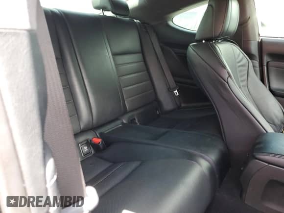 2016 Lexus RC 300 F Sport z VIN JTHSM5BC2G5002152, wystawiony jako Copart lot #62903985 z przebiegiem 142 400 mil mil oraz Szkoda całkowita • Salvage title. Historia ofert i sprzedaży dostępna na DreamBid. Obrazek 10.