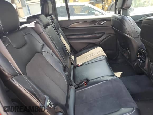 2023 Jeep Grand Cherokee Laredo with VIN 1C4RJKAG3P8833654, listed as a Copart auction lot 66372775 with 19,114 mi miles and Salvage title. Bid and sale history available at DreamBid. Image 11.