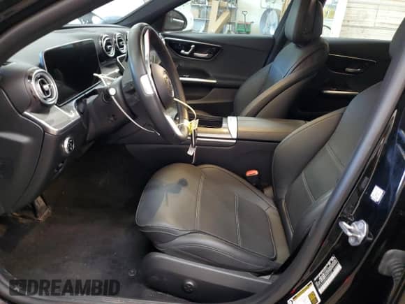 2023 Mercedes-Benz C 300 с VIN W1KAF4HB9PR085660, выставлен на аукционе Copart как лот 70136945 с пробегом 20 393 миль миль и Списание • Salvage title. История ставок и продаж доступна на DreamBid. Изображение 7.
