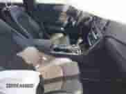 2018 Hyundai Sonata Limited с VIN 5NPE34AF5JH716100, выставлен на аукционе IAAI как лот 41649547 с пробегом 76 722 миль миль и . История ставок и продаж доступна на DreamBid. Изображение 5.