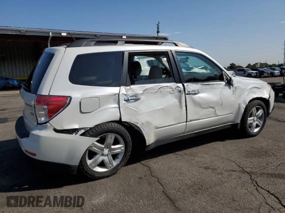 2010 Subaru Forester X Premium с VIN JF2SH6CC6AH786921, выставлен на аукционе Copart как лот 71110555 с пробегом 170 752 миль миль и Списание • Salvage title. История ставок и продаж доступна на DreamBid. Изображение 3.