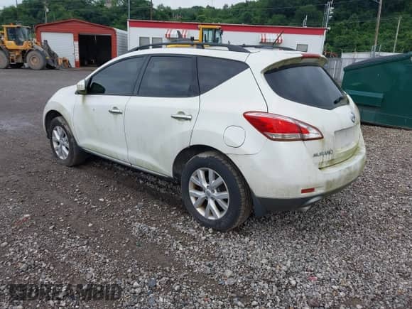 2012 Nissan Murano SL z VIN JN8AZ1MW1CW218002, wystawiony jako IAAI lot #42551102 z przebiegiem 162 524 mil mil oraz . Historia ofert i sprzedaży dostępna na DreamBid. Obrazek 3.
