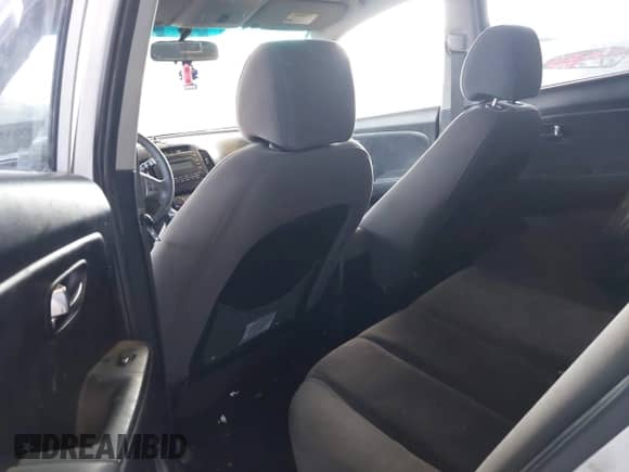 2010 Hyundai Elantra GLS с VIN KMHDU4AD3AU108617, выставлен на аукционе IAAI как лот 42715649 с пробегом 92 727 миль миль и . История ставок и продаж доступна на DreamBid. Изображение 8.