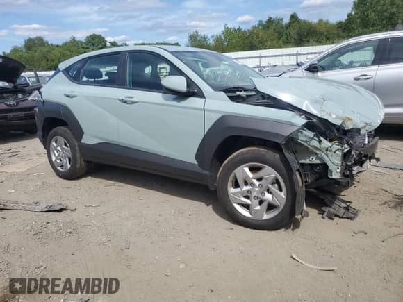2024 Hyundai Kona SE с VIN KM8HACAB5RU161205, выставлен на аукционе Copart как лот 64412415 с пробегом 13 533 миль миль и Списание • Salvage title. История ставок и продаж доступна на DreamBid. Изображение 4.