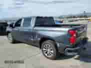2021 Chevrolet Silverado 1500 RST с VIN 1GCUYEEDXMZ242492, выставлен на аукционе Copart как лот 70487775 с пробегом 9 583 миль миль и Списание • Salvage title. История ставок и продаж доступна на DreamBid. Изображение 2.