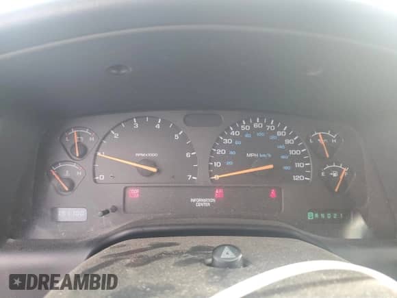 2001 Dodge Dakota Sport z VIN 1B7GG2AN41S143376, wystawiony jako Copart lot #64781805 z przebiegiem 19 110 mil mil oraz Czysty tytuł • Clean title. Historia ofert i sprzedaży dostępna na DreamBid. Obrazek 9.