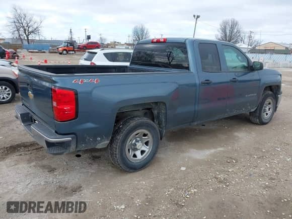 2014 Chevrolet Silverado 1500 Work Truck z VIN 1GCVKPEH1EZ141556, wystawiony jako IAAI lot #41866774 z przebiegiem 158 279 mil mil oraz . Historia ofert i sprzedaży dostępna na DreamBid. Obrazek 4.