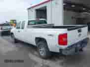 2013 Chevrolet Silverado 1500 Work Truck с VIN 1GCRKPE0XDZ221819, выставлен на аукционе IAAI как лот 43196403 с пробегом 98 851 миль миль и . История ставок и продаж доступна на DreamBid. Изображение 3.