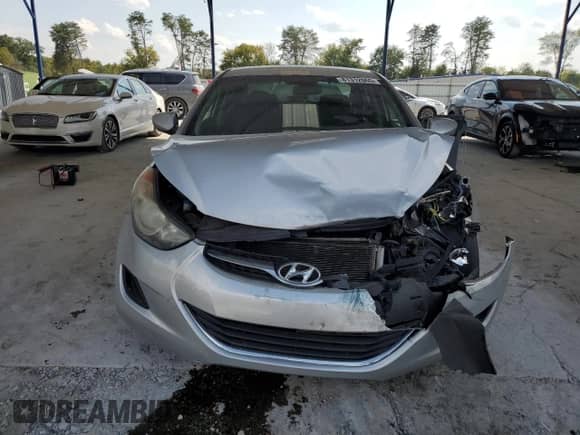 2013 Hyundai Elantra GLS z VIN KMHDH4AE5DU659049, wystawiony jako Copart lot #81312065 z przebiegiem 143 212 mil mil oraz Szkoda całkowita • Salvage title. Historia ofert i sprzedaży dostępna na DreamBid. Obrazek 5.