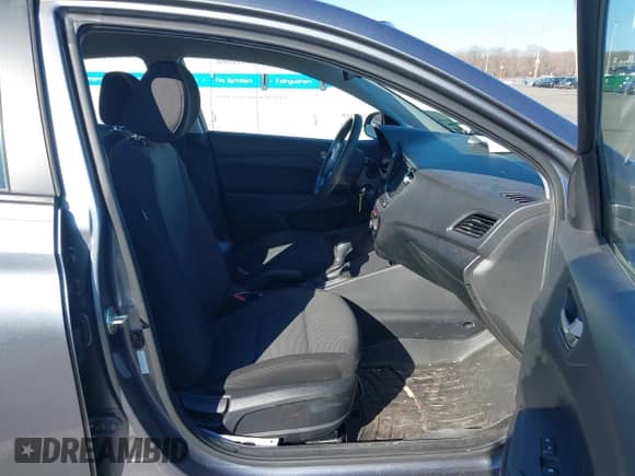2018 Hyundai Accent SE with VIN 3KPC24A30JE011337, listed as a IAAI auction lot 41770231 with 84,637 mi miles and . Bid and sale history available at DreamBid. Image 5.