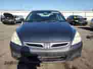 2007 Honda Accord LX SE с VIN 1HGCM55367A071744, выставлен на аукционе Copart как лот 81492365 с пробегом 257 784 миль миль и Списание • Salvage title. История ставок и продаж доступна на DreamBid. Изображение 5.