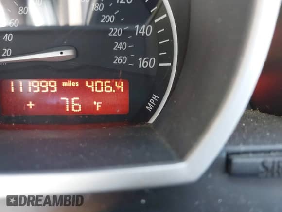 2005 BMW Z4 2.5i with VIN 4USBT33525LS56598, listed as a IAAI auction lot 42620829 with 111,999 mi miles and . Bid and sale history available at DreamBid. Image 7.