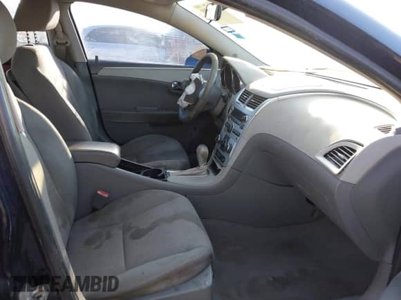 2010 Chevrolet Malibu 1FL с VIN 1G1ZA5E04AF281737, выставлен на аукционе IAAI как лот 43393503 с пробегом 205 263 миль миль и . История ставок и продаж доступна на DreamBid. Изображение 5.