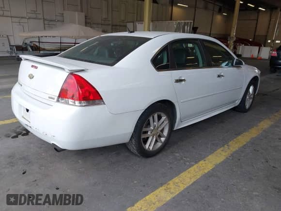 2014 Chevrolet Impala LTZ с VIN 2G1WC5E32E1122994, выставлен на аукционе IAAI как лот 43219563 с пробегом 104 484 миль миль и . История ставок и продаж доступна на DreamBid. Изображение 4.