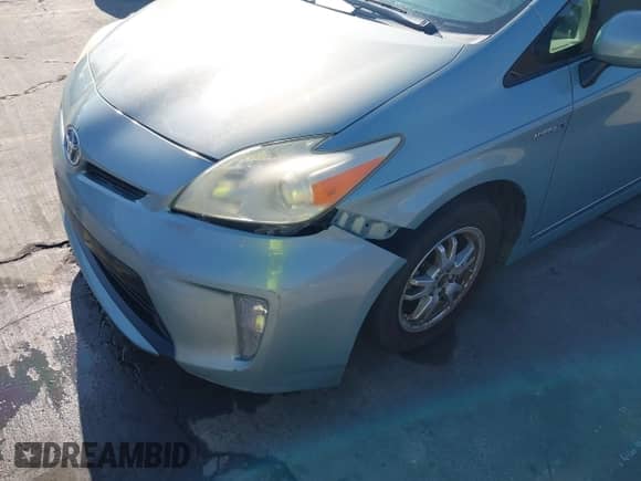 2012 Toyota Prius One with VIN JTDKN3DU2C1497804, listed as a IAAI auction lot 43281300 with 237,493 mi miles and . Bid and sale history available at DreamBid. Image 6.
