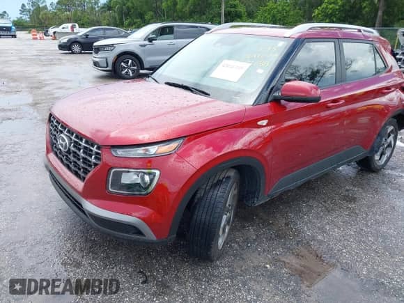 2024 Hyundai Venue Limited with VIN KMHRC8A34RU317139, listed as a IAAI auction lot 43068189 with 8,723 mi miles and . Bid and sale history available at DreamBid. Image 2.