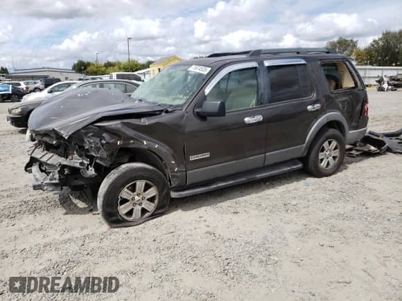 2006 Ford Explorer XLT с VIN 1FMEU63E76UA42103, выставлен на аукционе Copart как лот 71874535 с пробегом 175 634 миль миль и Списание • Salvage title. История ставок и продаж доступна на DreamBid. Изображение 1.