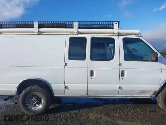 1992 Ford Econoline Cargo with VIN 1FTHS24H5NHB42507, listed as a IAAI auction lot 41512347 with 373,987 mi miles and . Bid and sale history available at DreamBid. Image 13.