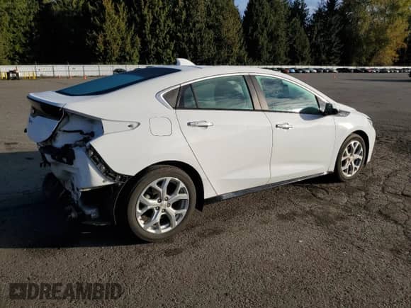 2017 Chevrolet Volt Premier with VIN 1G1RD6S52HU125442, listed as a Copart auction lot 86405155 with 140,808 mi miles and Salvage title. Bid and sale history available at DreamBid. Image 3.