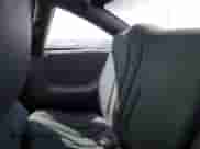 2005 Chevrolet Cavalier z VIN 1G1JC12F657113865, wystawiony jako Copart lot #57523795 z przebiegiem 162 085 mil mil oraz Czysty tytuł • Clean title. Historia ofert i sprzedaży dostępna na DreamBid. Obrazek 10.