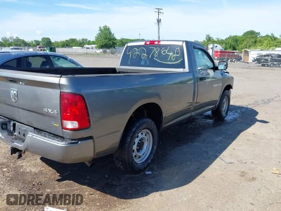 2011 Ram 1500 ST с VIN 3D7JV1EP6BG583566, выставлен на аукционе IAAI как лот 42278648 с пробегом 131 878 миль миль и . История ставок и продаж доступна на DreamBid. Изображение 4.