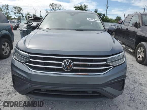 2023 Volkswagen Tiguan SE with VIN 3VV3B7AX2PM011974, listed as a Copart auction lot 80302045 with 19,803 mi miles and Non repairable. Bid and sale history available at DreamBid. Image 5.