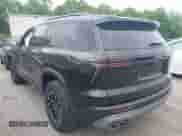 2025 Chevrolet Traverse AWD Z71 with VIN 1GNEVJRS2SJ145062, listed as a IAAI auction lot 42298673 with 4,691 mi miles and . Bid and sale history available at DreamBid. Image 3.