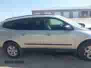 2017 Chevrolet Traverse LS с VIN 1GNKRFKD0HJ143206, выставлен на аукционе IAAI как лот 43212509 с пробегом 106 431 миль миль и . История ставок и продаж доступна на DreamBid. Изображение 13.