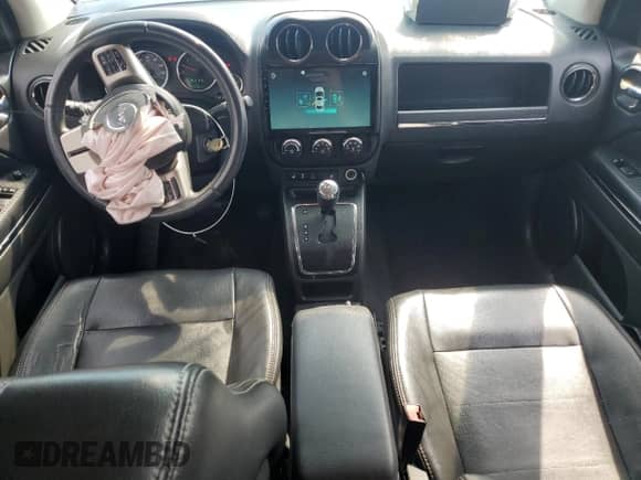 2012 Jeep Compass Limited с VIN 1C4NJCCB6CD651776, выставлен на аукционе Copart как лот 63368575 с пробегом 156 534 миль миль и Списание • Salvage title. История ставок и продаж доступна на DreamBid. Изображение 8.