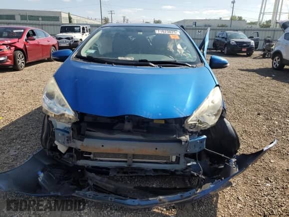 2014 Toyota Prius One with VIN JTDKDTB32E1571402, listed as a Copart auction lot 71623825 with 63,399 mi miles and Salvage title. Bid and sale history available at DreamBid. Image 5.
