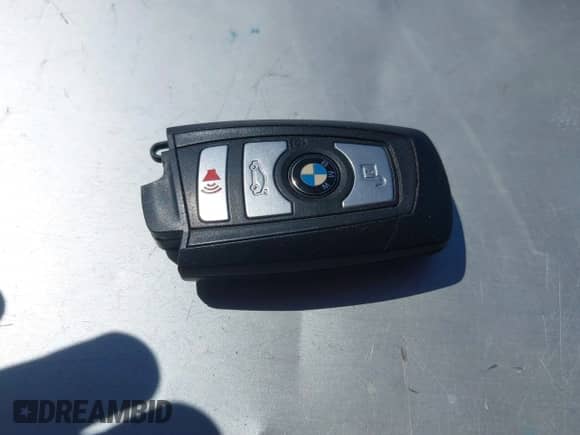 2013 BMW 5 Series 535i with VIN WBAFR7C5XDC821513, listed as a IAAI auction lot 41939709 with 132,335 mi miles and . Bid and sale history available at DreamBid. Image 11.