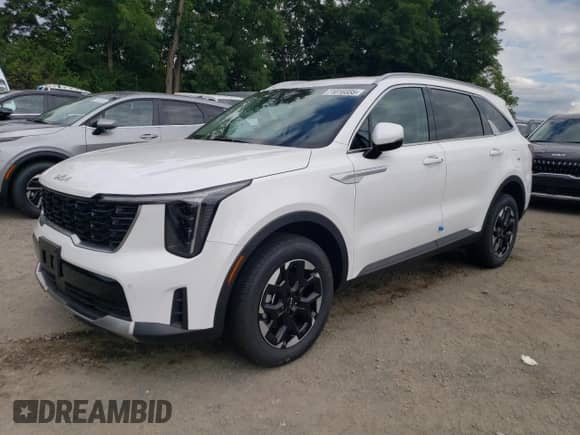 2025 Kia Sorento S z VIN 5XYRLDJC9SG377695, wystawiony jako Copart lot #71010335 z przebiegiem 15 mil mil oraz Szkoda całkowita • Salvage title. Historia ofert i sprzedaży dostępna na DreamBid. Obrazek 1.