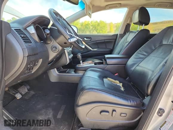 2012 Nissan Murano LE с VIN JN8AZ1MW4CW233237, выставлен на аукционе Copart как лот 81764565 с пробегом 133 563 миль миль и Списание • Salvage title. История ставок и продаж доступна на DreamBid. Изображение 7.