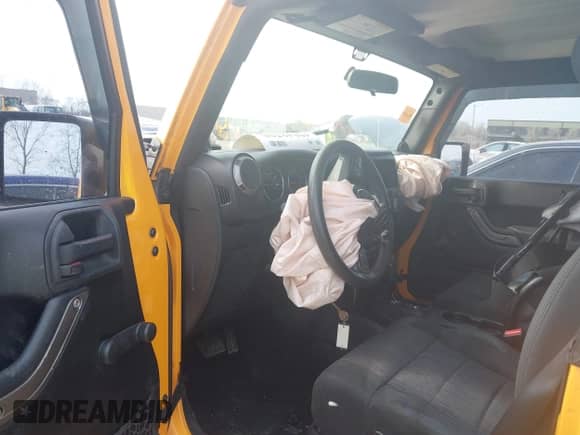 2012 Jeep Wrangler Sport с VIN 1C4AJWAG0CL128595, выставлен на аукционе IAAI как лот 42048590 с пробегом 133 085 миль миль и . История ставок и продаж доступна на DreamBid. Изображение 8.