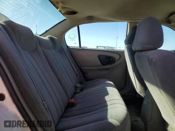 2005 Chevrolet Malibu Classic с VIN 1G1ND52F35M243383, выставлен на аукционе Copart как лот 87051265 с пробегом 166 789 миль миль и Списание • Salvage title. История ставок и продаж доступна на DreamBid. Изображение 10.