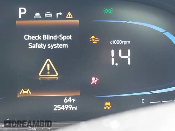 2023 Hyundai Venue SEL with VIN KMHRC8A33PU268075, listed as a IAAI auction lot 41986352 with 25,499 mi miles and . Bid and sale history available at DreamBid. Image 15.