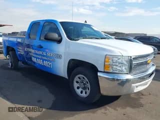 2013 Chevrolet Silverado 1500 LS with VIN 1GCRCREA0DZ110519, listed as a IAAI auction lot 41418444 with 185,843 mi miles and . Bid and sale history available at DreamBid. Image 1.