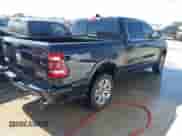 2020 Ram 1500 Longhorn с VIN 1C6SRFKM7LN204035, выставлен на аукционе IAAI как лот 43392746 с пробегом 91 671 миль миль и . История ставок и продаж доступна на DreamBid. Изображение 4.