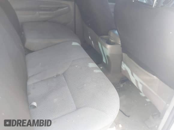 2010 Toyota Tacoma PreRunner с VIN 3TMJU4GNXAM103720, выставлен на аукционе IAAI как лот 42994037 с пробегом 214 592 миль миль и . История ставок и продаж доступна на DreamBid. Изображение 7.