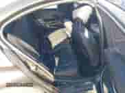 2013 BMW 3 Series 328i xDrive z VIN WBA3B3G51DNR80824, wystawiony jako IAAI lot #41902080 z przebiegiem 90 777 mil mil oraz . Historia ofert i sprzedaży dostępna na DreamBid. Obrazek 8.