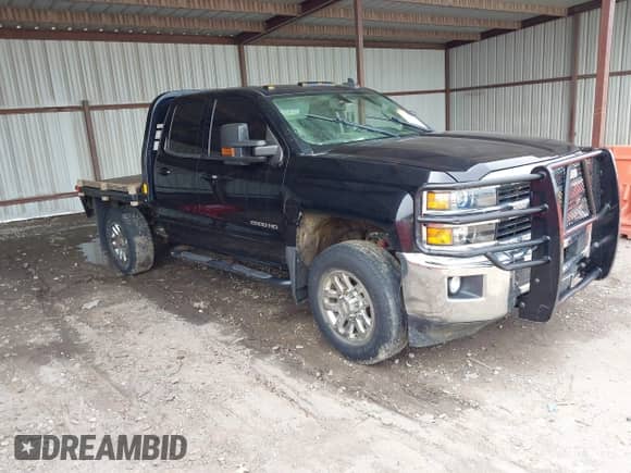 2016 Chevrolet Silverado 2500HD LT z VIN 1GC2KVEG8GZ317665, wystawiony jako IAAI lot #42184585 z przebiegiem Nie podano mil oraz . Historia ofert i sprzedaży dostępna na DreamBid. Obrazek 1.