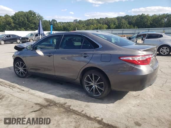 2017 Toyota Camry XLE с VIN 4T1BF1FK3HU633064, выставлен на аукционе Copart как лот 84243895 с пробегом 71 846 миль миль и Списание • Salvage title. История ставок и продаж доступна на DreamBid. Изображение 2.