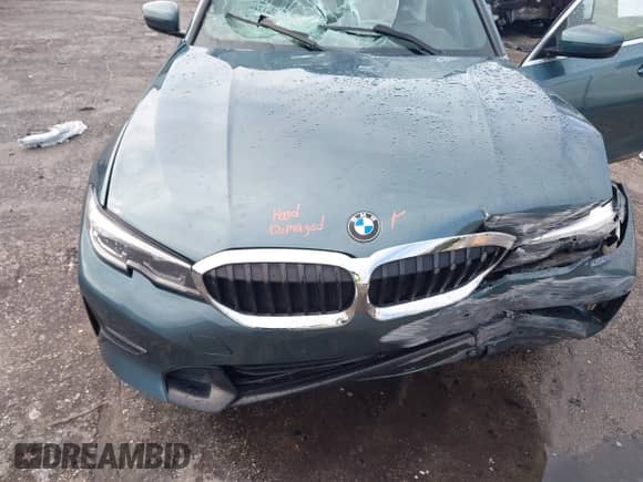 2020 BMW 3 Series 330i with VIN 3MW5R1J0XL8B39110, listed as a IAAI auction lot 43425538 with Not provided miles and . Bid and sale history available at DreamBid. Image 10.